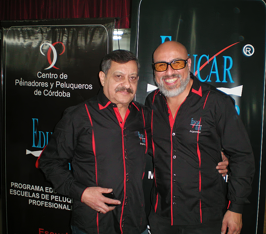 OSCAR POLLERO director general y OMAR LÓPEZ director para la educación